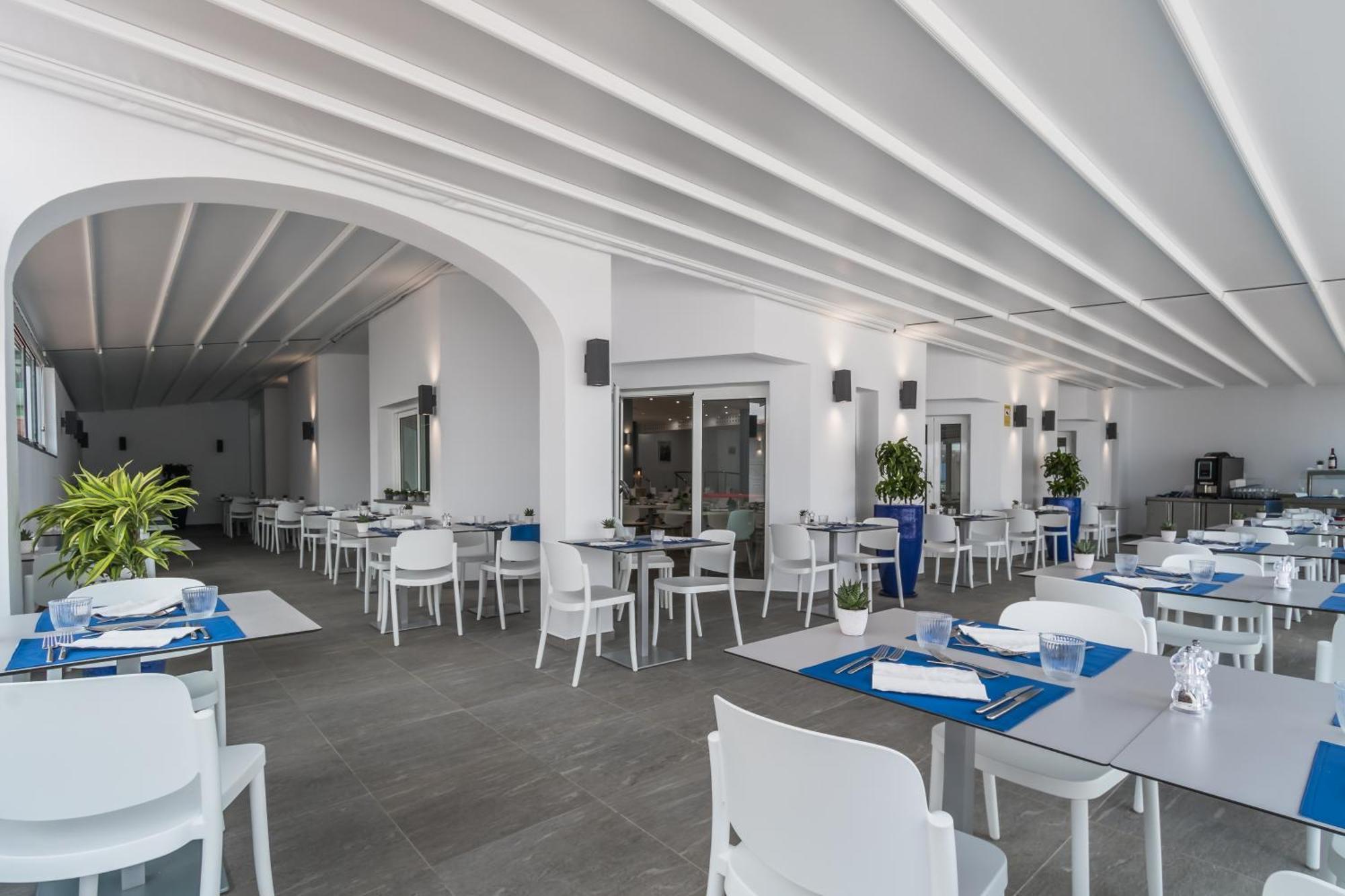 Aparthotel Esquinzo Y Monte Del Mar Playa De Esquinzo Exterior foto
